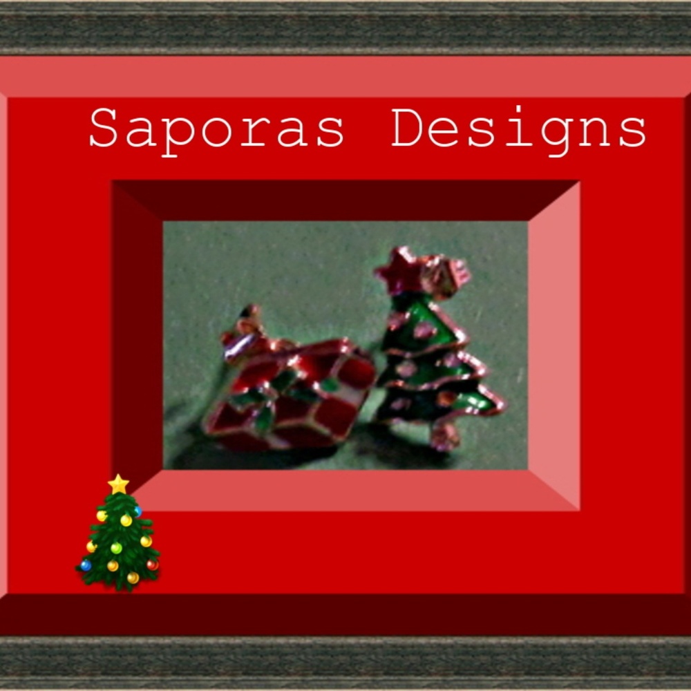 Christmas Tree/Present Design Stud Earrings